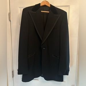 Vintage black tuxedo blazer